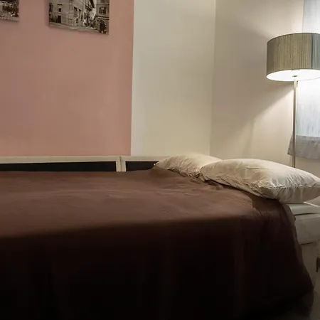 Il Borghetto - Rosa Antico Apartment *