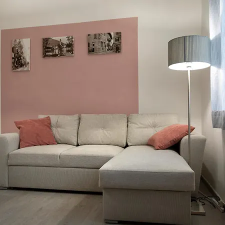 Apartment Il Borghetto - Rosa Antico Verbania